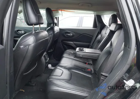 2019 Jeep Cherokee Latitude Plus 4X4 from USA, damaged, VIN 1C4PJMLB7KD302008